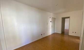 Imagem 3: Apartamento no Centro, 02 dormitórios, com elevador, 01 vaga de garagem