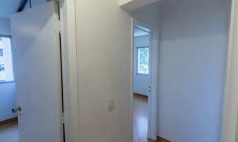 Imagem 7: Apartamento Espaçoso e Bem Localizado: Conforto, Praticidade e Qualidade de Vida em um só