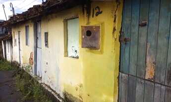 Imagem 2: Conjunto habitacional com 7 casas de dois cômodos