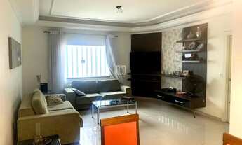 Imagem: Casa térrea à venda no bairro Wanel Ville