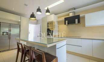 Imagem 2: Casa á venda no Córrego Grande, com 5 suítes, Semi mobiliada com 518m² - Valor: 4.050.000