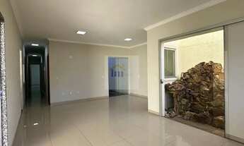 Imagem 4: Casa Padrão condomínio fechado EXCELENTE localização. Condomínio tranquilo Casa completa a