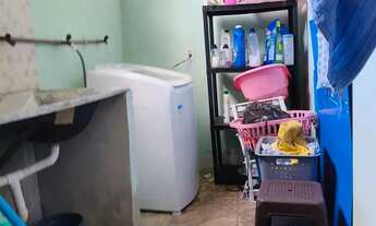 Imagem 5: VENDO CASA DE DOIS PAVIMENTOS BAIRRO CASTANHEIRA