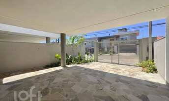 Imagem 7: Casa à venda em Estância Velha com 174 m², 3 quartos, 3 suítes, 2 vagas