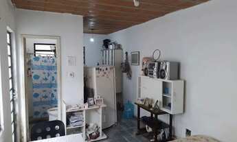 Imagem: Curicica - Alugo casa de vila mobiliada