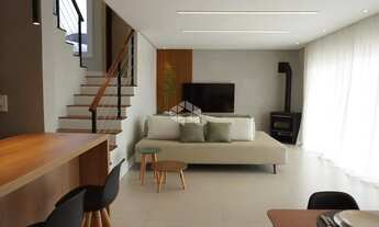 Imagem 5: Casa Mobiliada com 2 Suítes, piscina com SPA aquecida e linda vista para o Vale