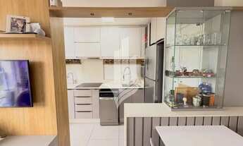 Imagem 2: Apartamento mobiliado 2 dormitórios, 1 suíte, 1 vaga de garagem