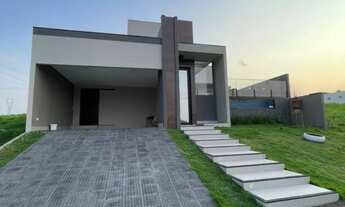 Imagem 2: Casa à Venda em Condomínio Fechado Jardim Tarobá