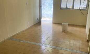 Imagem 2: Casa 3 quartos,sala cozinha,2 banheiros,um no terraço,casa de servidão,vila coringa