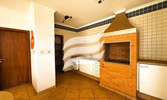 Imagem 6: Sobrado triplex com piscina à venda no bairro Vila Bandeirantes