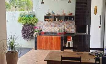 Imagem 4: Imóvel para venda possui 200 metros quadrados com 4 quartos