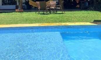 Imagem 2: Aluguel de casa em Guarajuba de 4/4, sendo 3 suítes, completa e confortável