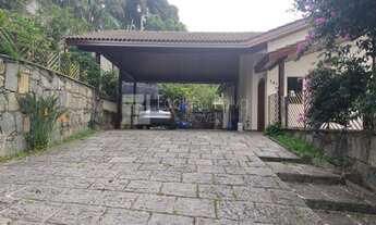 Imagem 2: Casa em Condomínio para Venda em Arujá, Condomínio Arujazinho IV, 4 dormitórios, 4 suítes