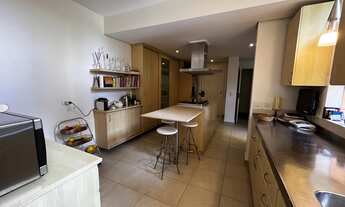 Imagem 7: Casa de condomínio para venda com 842 metros quadrados com 6 quartos