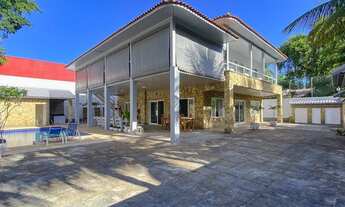 Imagem 5: Casa localizada no Condomínio Alameda dos Eucaliptos, com 447m² e 4 quartos