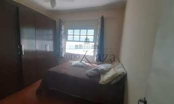 Imagem 7: Casa / Sobrado - 04 Dormitórios com Suíte - Jardim Sul - Venda