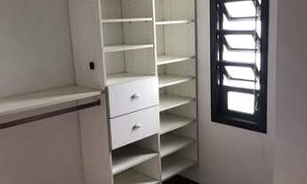 Imagem 5: Casa para Venda em Cotia, Jardim Leonor, 4 dormitórios, 2 banheiros, 2 vagas