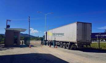 Imagem 3: Galpão para aluga em Navegantes/SC