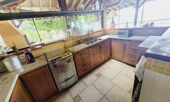 Imagem 3: Casa para venda possui 400 metros quadrados com 5 quartos em Boiçucanga - São Sebastião