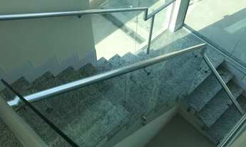 Imagem 5: Prédio Comercial com elevador no Mogilar