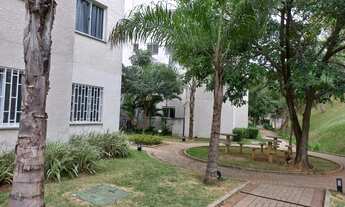 Imagem 3: Apartamento para aluguel e venda possui 47 metros quadrados com 2 quartos