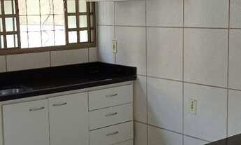 Imagem: Alugo casa 02 quartos com armários Parque