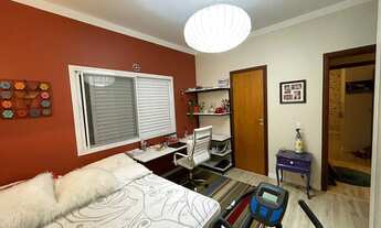 Imagem 4: Casa de condomínio para venda tem 480 metros quadrados com 3 quartos