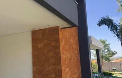 Imagem 2: Casa no condomínio BELVEDERE I para venda com 203 m², com 3 quartos