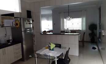 Imagem 5: Casa para venda tem 220 metros quadrados com 3 quartos em Vivenda Cote Gil - Olímpia - SP