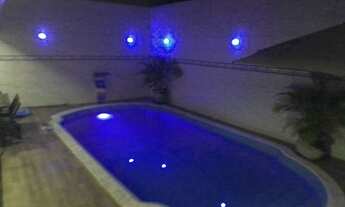 Imagem 6: Linda Casa com piscina no Wanel Ville
