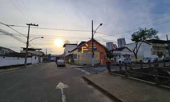 Imagem 2: Casa para venda com 2 quartos em Santa Terezinha - Juiz de Fora - MG