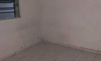 Imagem 4: Alugo um barracão com 03 cômodos, banheiro e área