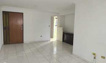 Imagem 3: Lady Fabiana, Apto Candeias, 4 quartos, prox ao mar, nascente, 2 vagas de garagem, piscina