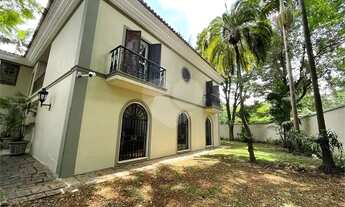 Imagem 7: Casa estilo Colonial no Jardim América