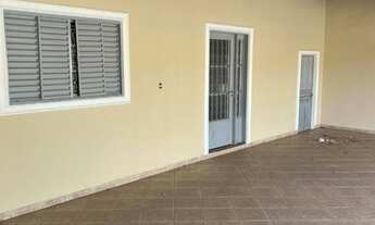 Imagem 2: Casa e Barracão Festa de Trindade