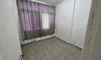 Imagem 3: Vendo apartamento de 02 quartos excelente localização no Ingá