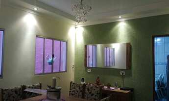 Imagem 6: Sobrado para venda possui 100 metros quadrados com 4 quartos