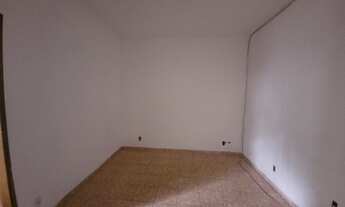 Imagem 3: CASA DE 2 QUARTOS FUNDOS NO BAIRRO BOA VISTA