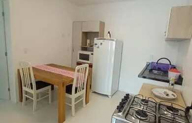 Imagem 3: Kitinete na Trindade