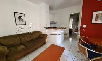 Imagem 2: Flat com amplos cômodos e uma sala avarandada em Moema próximo ao metrô e Shopping. Sem fi