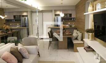 Imagem 3: Apartamento à Venda - Água Fria, 2 Quartos, 60 m2