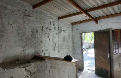 Imagem 3: Casa frente de rua vendo ou troco