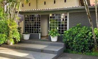 Imagem 2: Casa com 4 dormitórios, 194 m² - venda por R$ 1.600.000 ou aluguel por R$ 10.000/mês - Cen