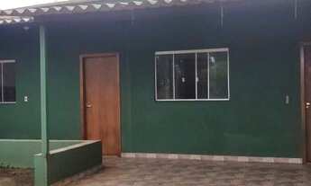 Imagem: Casa com 2 quartos sala, cozinha, banheiro