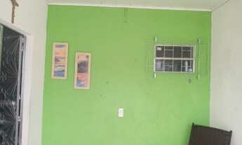 Imagem 2: Casa para venda possui 70 metros quadrados com 2 quartos em Mangueirão - Belém - Pará