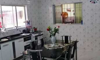 Imagem 2: Casa para venda possui 100 metros quadrados com 3 quartos em Centro (Caucaia do Alto) - Co