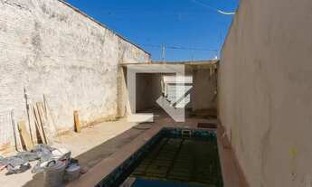 Imagem 6: Casa para Aluguel - Jardim Samambaia, 2 Quartos, 175 m2