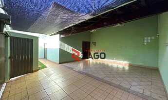 Imagem 2: Casa com 3 dormitórios para alugar, 180 m² por R$ 3.057,11/mês - Olinda - Uberaba/MG