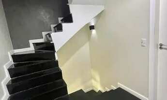 Imagem 8: Casa para aluguel e venda tem 180 metros quadrados com 5 quartos