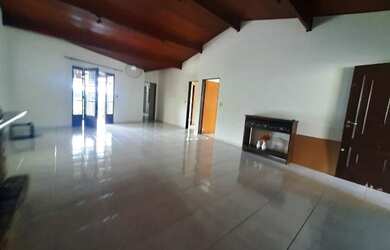 Imagem 6: Casa para aluguel tem 130 metros quadrados com 3 quartos em Jardim Paulista - Atibaia - SP